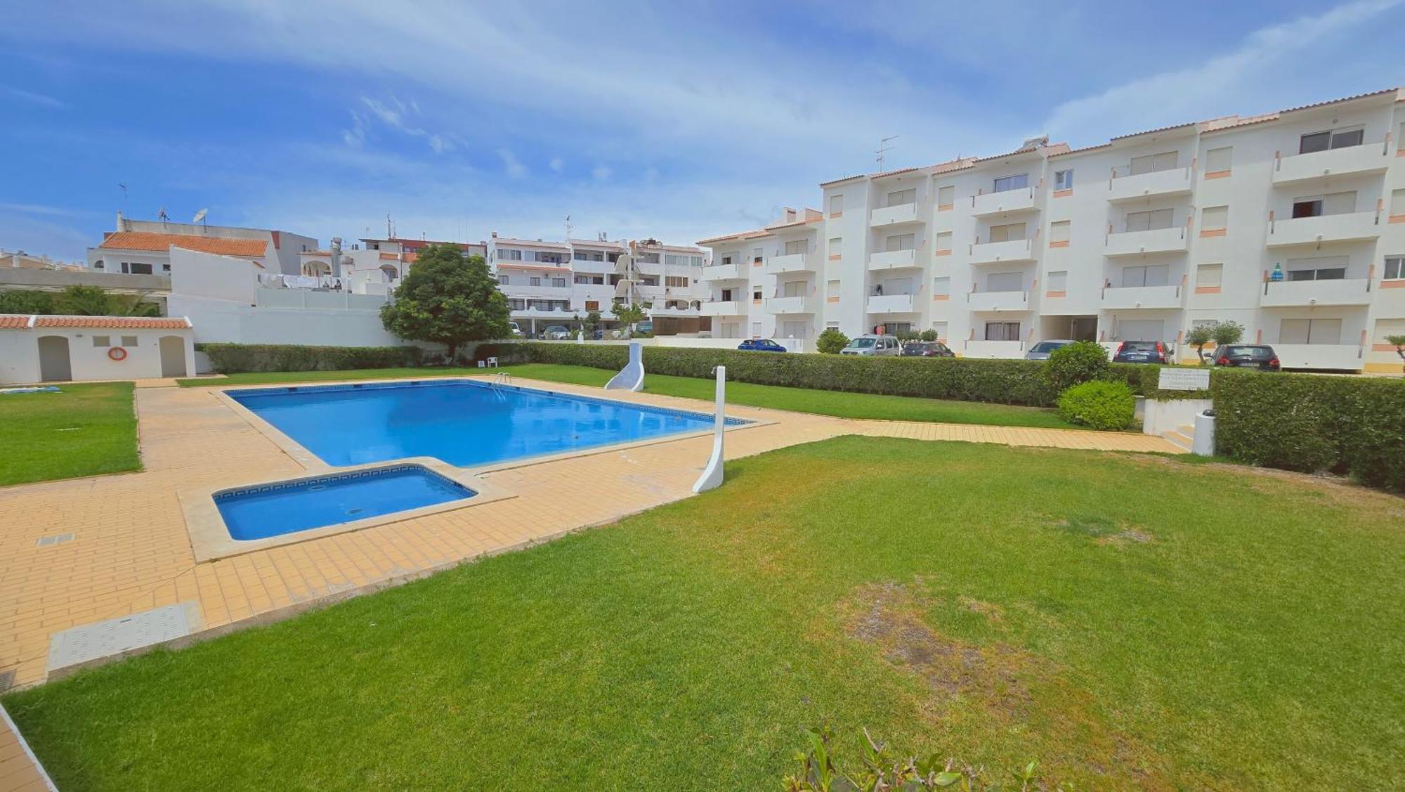 Praia Eulalia With Pool And 5 Minutes From The Beach Albufeira Exterior foto
